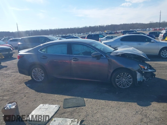 2016 Lexus ES 330 с VIN 58ABK1GG8GU013954, выставлен на аукционе IAAI как лот 41668366 с пробегом 102 273 миль миль и . История ставок и продаж доступна на DreamBid. Изображение 13.