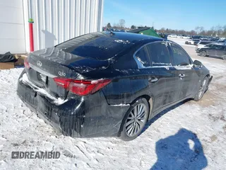 2018 Infiniti Q50 3.0t LUXE with VIN JN1EV7AR5JM445635, listed as a IAAI auction lot 41287362 with 58,703 mi miles. Bid and sale history available at carsss.com. Image 4.