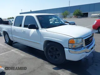 2006 GMC Sierra 1500 SLE1 z VIN 2GTEC13Z961319777, wystawiony jako IAAI lot #39659138 z przebiegiem 119 911 mil mil oraz . Historia ofert i sprzedaży dostępna na DreamBid. Obrazek 1.