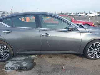 2023 Nissan Altima SL with VIN 1N4BL4EV6PN373414, listed as a IAAI auction lot 38292437 with 29,418 mi miles and . Bid and sale history available at DreamBid. Image 13.