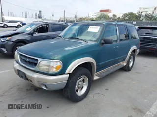 1999 Ford Explorer XLT z VIN 1FMZU32E7XZA43211, wystawiony jako IAAI lot #42162142 z przebiegiem 200 469 mil mil oraz . Historia ofert i sprzedaży dostępna na DreamBid. Obrazek 2.