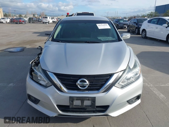 2017 Nissan Altima SV with VIN 1N4AL3AP9HC262530, listed as a IAAI auction lot 41714450 with 151,910 mi miles and . Bid and sale history available at DreamBid. Image 13.