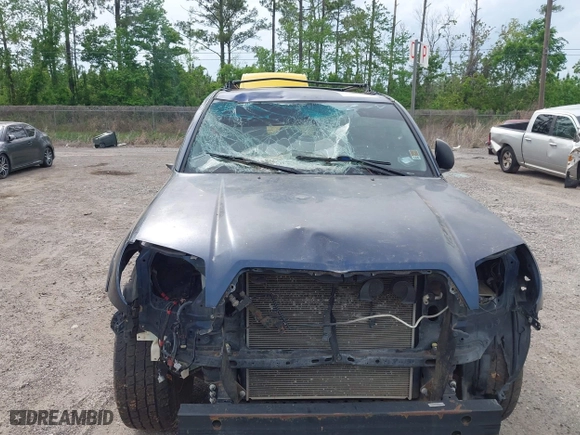 2004 Toyota 4Runner SR5 with VIN JTEZU14R348016531, listed as a IAAI auction lot 41940894 with 232,616 mi miles. Bid and sale history available at carsss.com. Image 6.