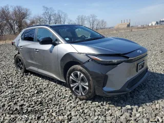 2023 Toyota bZ4X XLE with VIN JTMABACA0PA035764, listed as a Copart auction lot 47604295 with 13,672 mi miles and Salvage Title. Bid and sale history available at carsss.com. Image 4.