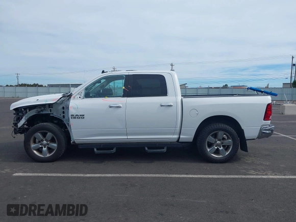 2017 Ram 1500 Big Horn z VIN 3C6RR7LT6HG794884, wystawiony jako IAAI lot #40407022 z przebiegiem 102 970 mil mil oraz . Historia ofert i sprzedaży dostępna na DreamBid. Obrazek 15.