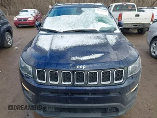2021 Jeep Compass Altitude z VIN 3C4NJDBB0MT507515, wystawiony jako IAAI lot #41734030 z przebiegiem 47 042 mil mil oraz . Historia ofert i sprzedaży dostępna na DreamBid. Obrazek 12.