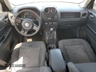 2014 Jeep Patriot Altitude with VIN 1C4NJPBAXED537475, listed as a Copart auction lot 57080595 with 173,599 mi miles and Clean title. Bid and sale history available at DreamBid. Image 8.