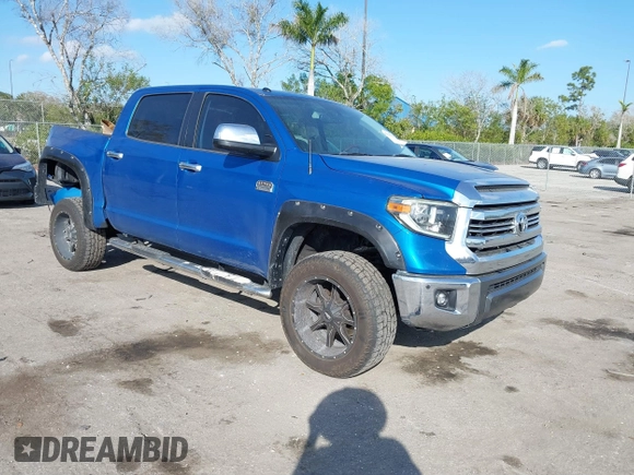 2017 Toyota Tundra 2WD Platinum with VIN 5TFGW5F1XHX225751, listed as a IAAI auction lot 41536231 with 159,962 mi miles. Bid and sale history available at carsss.com. Image 1.