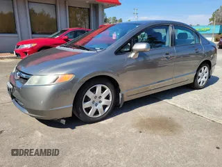 2008 Honda Civic LX z VIN 2HGFA16528H351971, wystawiony jako IAAI lot #41810695 z przebiegiem 221 757 mil mil oraz . Historia ofert i sprzedaży dostępna na DreamBid. Obrazek 2.
