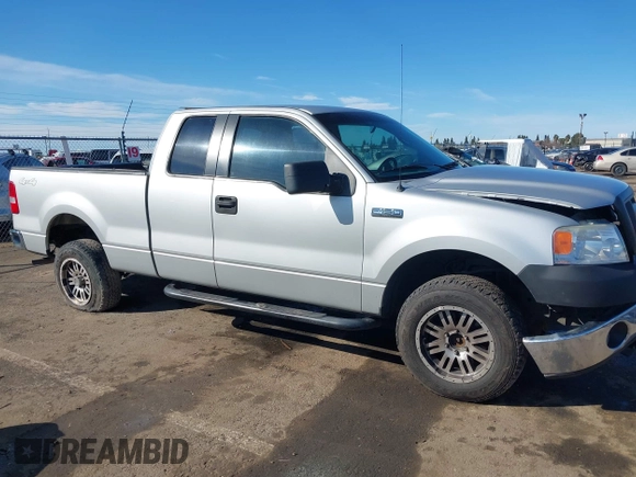2006 Ford F-150 XLT with VIN 1FTPX14V66FA97314, listed as a IAAI auction lot 41623791 with 215,882 mi miles. Bid and sale history available at carsss.com. Image 13.