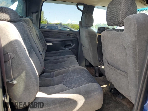 2003 Chevrolet Avalanche with VIN 3GNEC13T73G172929, listed as a Copart auction lot 70961244 with 190,148 mi miles and Salvage Title. Bid and sale history available at carsss.com. Image 10.