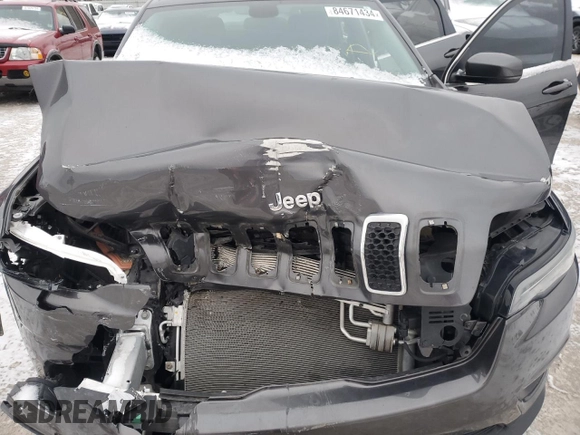 2019 Jeep Cherokee Latitude Plus with VIN 1C4PJMLX9KD347043, listed as a Copart auction lot 84671434 with 69,075 mi miles and Salvage Title. Bid and sale history available at carsss.com. Image 12.