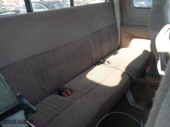 1997 Ford F-150 Standard with VIN 1FTDX1764VKB21915, listed as a IAAI auction lot 41435117 with 147,635 mi miles. Bid and sale history available at carsss.com. Image 8.