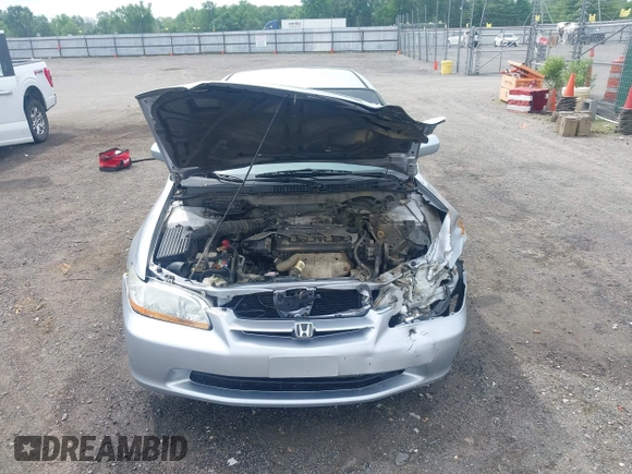 1998 Honda Accord LX с VIN 1HGCG5645WA110496, выставлен на аукционе IAAI как лот 42082333 с пробегом 169 674 миль миль и . История ставок и продаж доступна на DreamBid. Изображение 10.