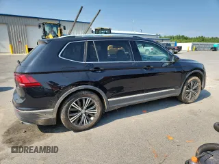 2018 Volkswagen Tiguan SEL with VIN 3VV2B7AX5JM015388, listed as a Copart auction lot 60222195 with 121,389 mi miles and Salvage title. Bid and sale history available at DreamBid. Image 3.