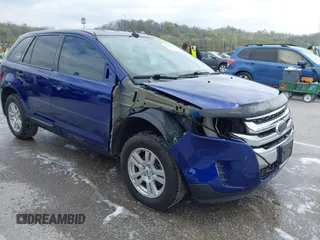 2013 Ford Edge SE z VIN 2FMDK3GC2DBA09828, wystawiony jako IAAI lot #41991379 z przebiegiem 174 021 mil mil oraz . Historia ofert i sprzedaży dostępna na DreamBid. Obrazek 1.