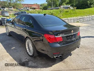 2012 BMW 7 Series 750Li xDrive z VIN WBAKC8C5XCC449157, wystawiony jako Copart lot #56779965 z przebiegiem 115 970 mil mil oraz Czysty tytuł • Clean title. Historia ofert i sprzedaży dostępna na DreamBid. Obrazek 3.
