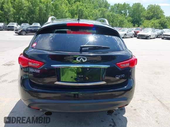 2015 Infiniti QX70 with VIN JN8CS1MW1FM482625, listed as a IAAI auction lot 42332365 with 88,912 mi miles and . Bid and sale history available at DreamBid. Image 16.