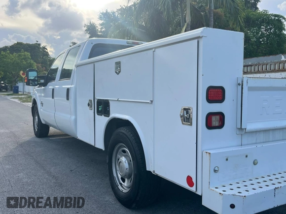 2012 Ford F-250 with VIN 1FD7W2AT5CEC11246, listed as a Copart auction lot 62651295 with 162,009 mi miles and Clean title. Bid and sale history available at DreamBid. Image 2.