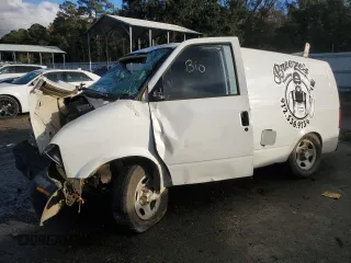2004 Chevrolet Astro Cargo Van with VIN 1GCDM19X54B130510, listed as a Copart auction lot 84888614 with 0 mi miles and Salvage Title. Bid and sale history available at carsss.com. Image 1.