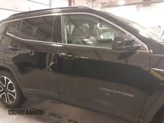 2022 Jeep Compass High Altitude with VIN 3C4NJDCB5NT233969, listed as a IAAI auction lot 42034557 with 23,257 mi miles and . Bid and sale history available at DreamBid. Image 13.