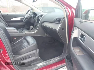 2014 Lincoln MKX with VIN 2LMDJ8JK2EBL06393, listed as a IAAI auction lot 41646903 with 118,394 mi miles. Bid and sale history available at carsss.com. Image 5.