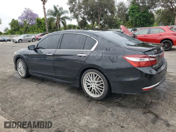 2016 Honda Accord Sport z VIN 1HGCR2F51GA162310, wystawiony jako Copart lot #57463755 z przebiegiem 197 229 mil mil oraz Czysty tytuł • Clean title. Historia ofert i sprzedaży dostępna na DreamBid. Obrazek 2.