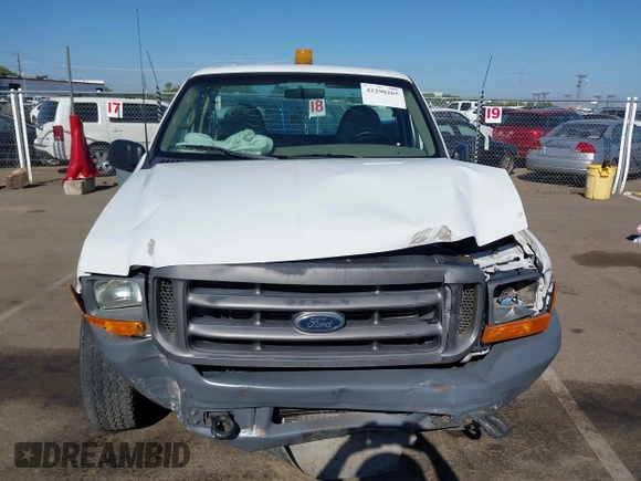 2000 Ford F-350 XL with VIN 1FTSF30L8YEB14930, listed as a IAAI auction lot 42290265 with 112,402 mi miles and . Bid and sale history available at DreamBid. Image 12.
