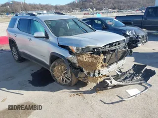 2019 GMC Acadia SLE z VIN 1GKKNLLS0KZ123275, wystawiony jako IAAI lot #41631513 z przebiegiem 139 065 mil mil oraz . Historia ofert i sprzedaży dostępna na DreamBid. Obrazek 1.