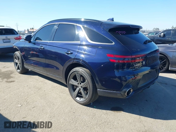 2023 Genesis GV70 2.5T with VIN KMUMADTB5PU125501, listed as a IAAI auction lot 41616371 with 26,929 mi miles. Bid and sale history available at carsss.com. Image 3.