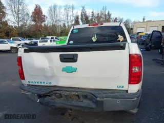 2013 Chevrolet Silverado 1500 LTZ with VIN 3GCPKTE76DG325060, listed as a IAAI auction lot 41383660 with 157,572 mi miles. Bid and sale history available at carsss.com. Image 16.
