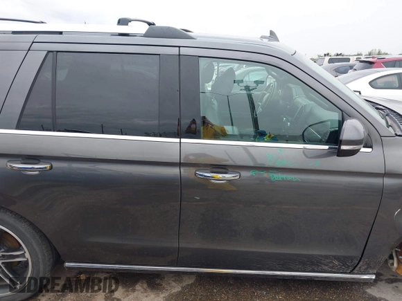 2021 Ford Expedition Limited with VIN 1FMJU2AT4MEA53527, listed as a IAAI auction lot 41895106 with 81,128 mi miles and . Bid and sale history available at DreamBid. Image 14.