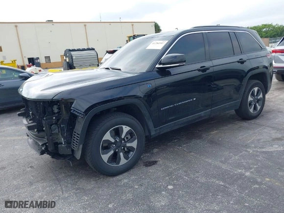 2024 Jeep Grand Cherokee 4xe Anniversary Edition with VIN 1C4RJYB64RC115507, listed as a IAAI auction lot 41284907 with 21,392 mi miles. Bid and sale history available at carsss.com. Image 2.
