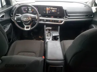 2024 Kia Sportage LX with VIN KNDPUCDF2R7243364, listed as a Copart auction lot 44174795 with 35,144 mi miles and Salvage Title. Bid and sale history available at DreamBid. Image 8.