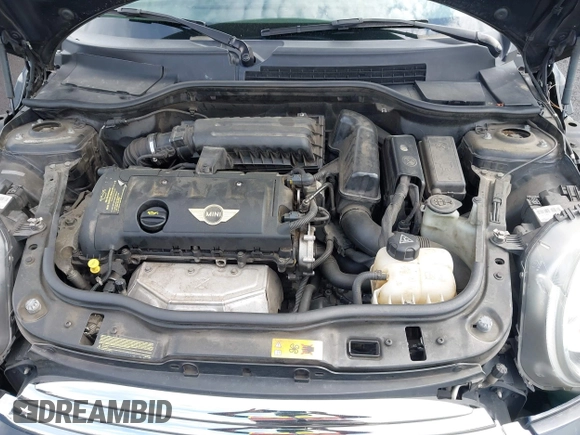 2013 MINI Hardtop with VIN WMWSU3C56DT547099, listed as a IAAI auction lot 42166823 with 138,700 mi miles and . Bid and sale history available at DreamBid. Image 10.