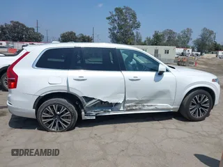 2022 Volvo XC90 Momentum с VIN YV4102PK6N1797215, выставлен на аукционе IAAI как лот 42437890 с пробегом 59 413 миль миль и . История ставок и продаж доступна на DreamBid. Изображение 14.