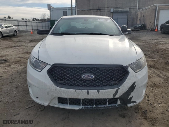 2017 Ford Police Interceptor Sedan with VIN 1FAHP2MK5HG103834, listed as a Copart auction lot 43126085 with 190,106 mi miles and Salvage Title. Bid and sale history available at carsss.com. Image 5.