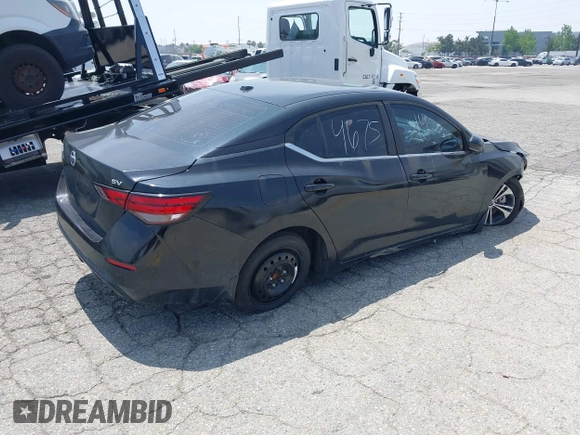 2020 Nissan Sentra SV with VIN 3N1AB8CV2LY220192, listed as a IAAI auction lot 41931721 with 37,621 mi miles. Bid and sale history available at carsss.com. Image 4.