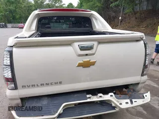 2012 Chevrolet Avalanche LTZ with VIN 3GNTKGE76CG218103, listed as a IAAI auction lot 42514029 with 167,593 mi miles and . Bid and sale history available at DreamBid. Image 16.