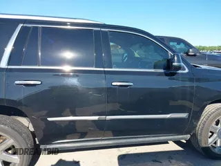 2017 Cadillac Escalade Premium Luxury z VIN 1GYS4CKJ6HR239428, wystawiony jako IAAI lot #42221451 z przebiegiem 87 421 mil mil oraz . Historia ofert i sprzedaży dostępna na DreamBid. Obrazek 13.