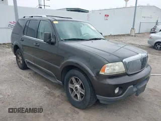 2005 Lincoln Aviator z VIN 5LMEU68H45ZJ07216, wystawiony jako IAAI lot #41778556 z przebiegiem 175 367 mil mil oraz . Historia ofert i sprzedaży dostępna na DreamBid. Obrazek 1.