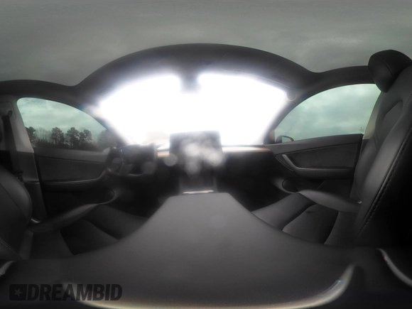 2021 Tesla Model Y Performance z VIN 5YJYGDEF8MF209819, wystawiony jako IAAI lot #41757009 z przebiegiem 37 685 mil mil oraz . Historia ofert i sprzedaży dostępna na DreamBid. Obrazek 25.