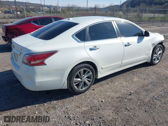 2015 Nissan Altima S with VIN 1N4AL3AP1FN873718, listed as a IAAI auction lot 41958635 with 126,724 mi miles and . Bid and sale history available at DreamBid. Image 4.