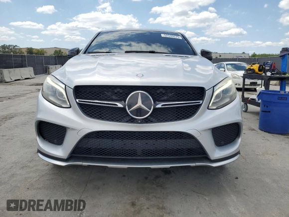 2016 Mercedes-Benz GLE 450 AMG z VIN 4JGED6EB7GA015571, wystawiony jako Copart lot #52535575 z przebiegiem 210 848 mil mil oraz Czysty tytuł • Clean title. Historia ofert i sprzedaży dostępna na DreamBid. Obrazek 5.