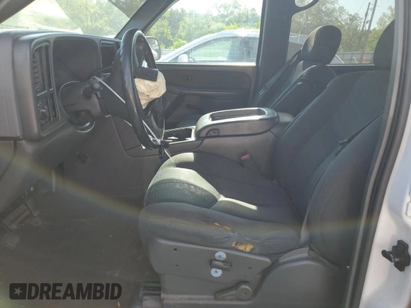 2004 Chevrolet Avalanche Z66 with VIN 3GNEC12T44G107894, listed as a Copart auction lot 53450985 with 175,429 mi miles and Salvage title. Bid and sale history available at DreamBid. Image 7.