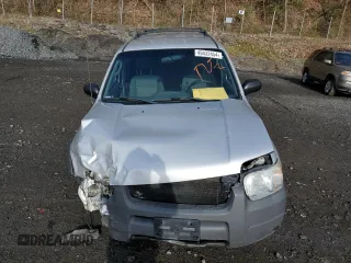 2002 Ford Escape XLT Choice with VIN 1FMYU04102KA50832, listed as a Copart auction lot 49432454 with 125,916 mi miles and Salvage Title. Bid and sale history available at carsss.com. Image 5.