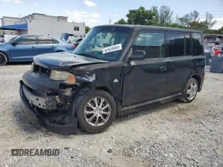 2005 Scion xB z VIN JTLKT324854000074, wystawiony jako Copart lot #52434605 z przebiegiem 480 748 mil mil oraz Szkody całkowita. Historia ofert i sprzedaży dostępna na DreamBid. Obrazek 1.