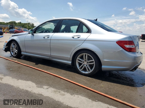 2014 Mercedes-Benz C 250 Sport с VIN WDDGF4HB8EA960846, выставлен на аукционе Copart как лот 63488435 с пробегом 73 404 миль миль и Списание • Salvage title. История ставок и продаж доступна на DreamBid. Изображение 2.