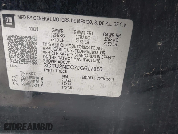 2018 GMC Sierra 1500 SLT z VIN 3GTU2NEC7JG617050, wystawiony jako IAAI lot #42403912 z przebiegiem 215 748 mil mil oraz . Historia ofert i sprzedaży dostępna na DreamBid. Obrazek 9.