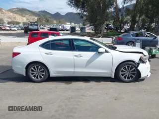 2020 Acura TLX w/Technology Pkg with VIN 19UUB1F56LA008852, listed as a IAAI auction lot 41904628 with 121,478 mi miles. Bid and sale history available at carsss.com. Image 13.